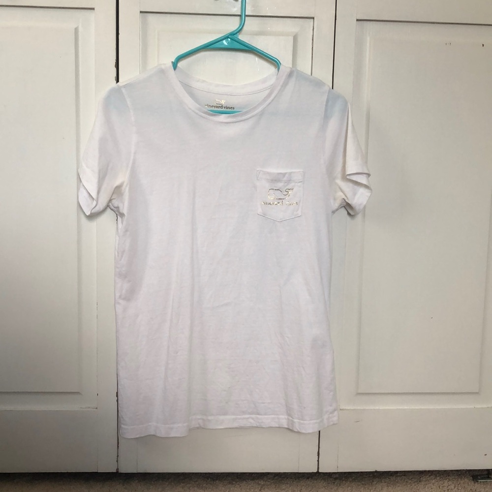 White and Gold Vineyard Vines Shirt
